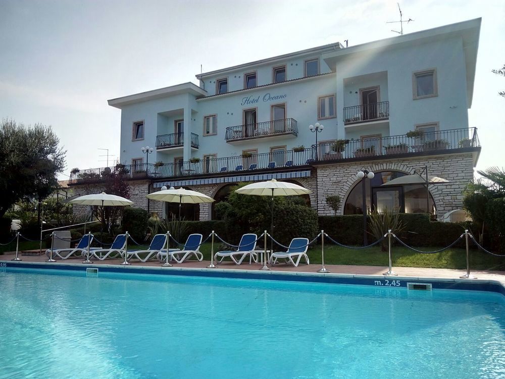 Hotel Oceano Peschiera del Garda Exterior photo