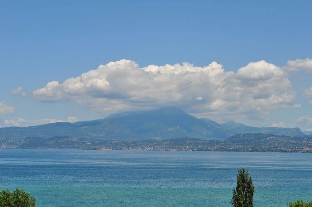 Hotel Oceano Peschiera del Garda Exterior photo